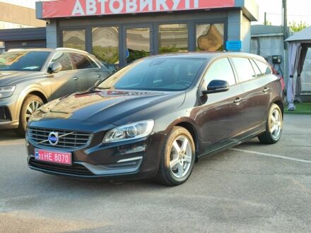 Вольво B60 2014 в Киеве на Automoto.ua Черный Вольво B60, объемом двигателя 2 л и пробегом 267 тыс. км за 14200 $, фото 1 на Automoto.ua