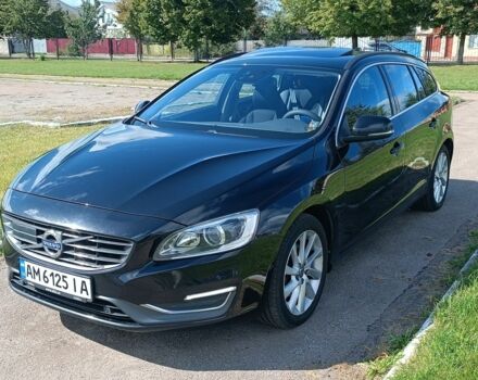 Черный Вольво B60, объемом двигателя 2 л и пробегом 350 тыс. км за 13500 $, фото 1 на Automoto.ua