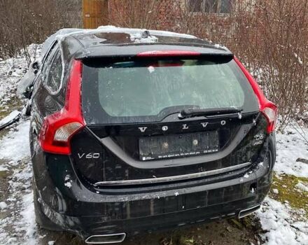 Черный Вольво B60, объемом двигателя 2.4 л и пробегом 250 тыс. км за 5800 $, фото 1 на Automoto.ua