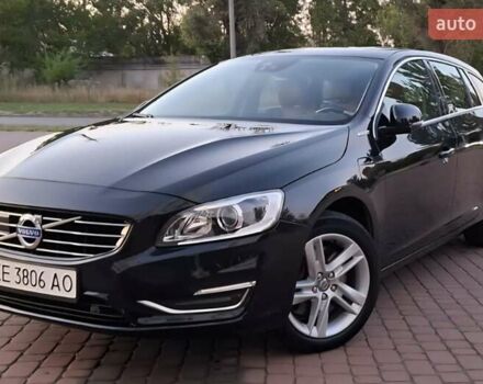 Чорний Вольво B60, об'ємом двигуна 2.4 л та пробігом 315 тис. км за 16400 $, фото 1 на Automoto.ua