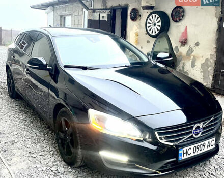Черный Вольво B60, объемом двигателя 1.98 л и пробегом 220 тыс. км за 13000 $, фото 1 на Automoto.ua
