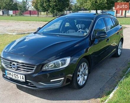 Черный Вольво B60, объемом двигателя 2 л и пробегом 350 тыс. км за 13500 $, фото 1 на Automoto.ua