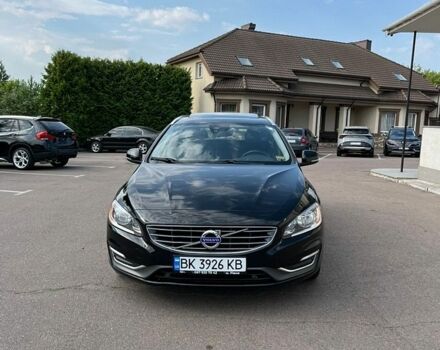 Черный Вольво B60, объемом двигателя 2 л и пробегом 243 тыс. км за 12900 $, фото 1 на Automoto.ua