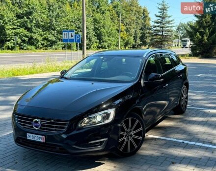 Черный Вольво B60, объемом двигателя 2 л и пробегом 264 тыс. км за 13500 $, фото 1 на Automoto.ua