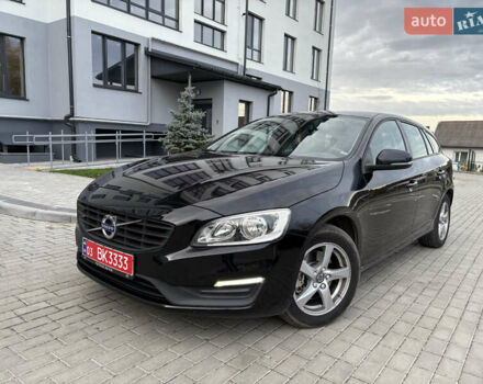 Черный Вольво B60, объемом двигателя 1.99 л и пробегом 260 тыс. км за 12300 $, фото 1 на Automoto.ua