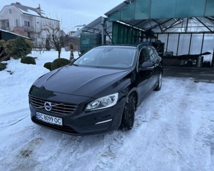 Черный Вольво B60, объемом двигателя 2 л и пробегом 250 тыс. км за 14500 $, фото 1 на Automoto.ua