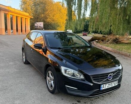 Черный Вольво B60, объемом двигателя 1.97 л и пробегом 238 тыс. км за 12800 $, фото 1 на Automoto.ua