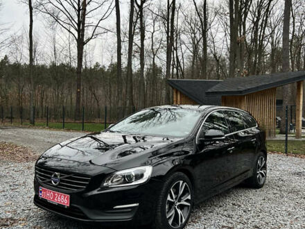 Черный Вольво B60, объемом двигателя 2 л и пробегом 207 тыс. км за 14200 $, фото 1 на Automoto.ua