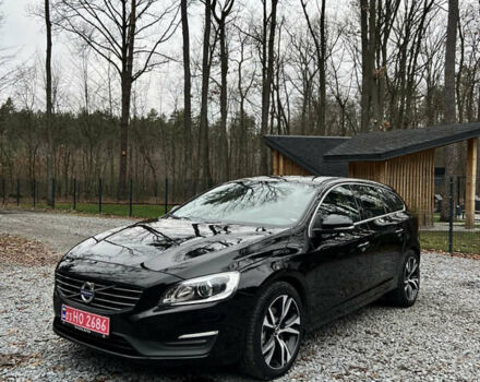 Черный Вольво B60, объемом двигателя 2 л и пробегом 207 тыс. км за 14200 $, фото 1 на Automoto.ua