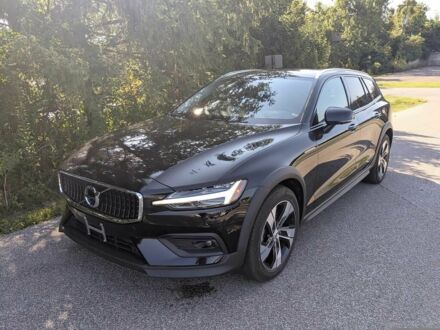 Чорний Вольво B60, об'ємом двигуна 2 л та пробігом 41 тис. км за 5500 $, фото 1 на Automoto.ua