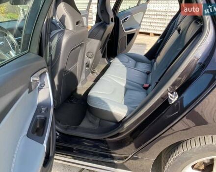 Коричневый Вольво B60, объемом двигателя 2.4 л и пробегом 261 тыс. км за 14999 $, фото 8 на Automoto.ua