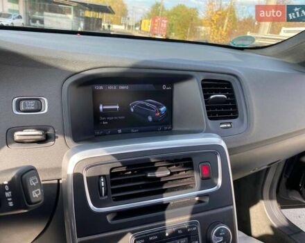 Коричневый Вольво B60, объемом двигателя 2.4 л и пробегом 261 тыс. км за 14999 $, фото 13 на Automoto.ua