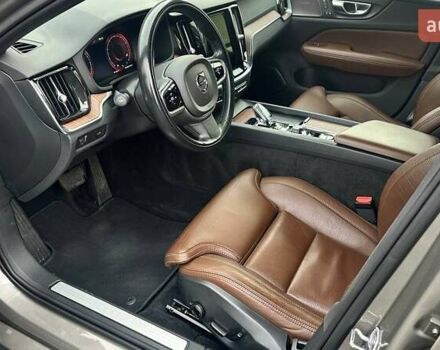 Коричневий Вольво B60, об'ємом двигуна 1.97 л та пробігом 129 тис. км за 26200 $, фото 9 на Automoto.ua