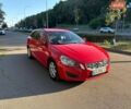 Красный Вольво B60, объемом двигателя 1.56 л и пробегом 268 тыс. км за 8700 $, фото 1 на Automoto.ua