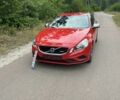 Красный Вольво B60, объемом двигателя 2 л и пробегом 311 тыс. км за 12299 $, фото 1 на Automoto.ua