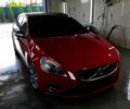 Красный Вольво B60, объемом двигателя 1.98 л и пробегом 311 тыс. км за 11800 $, фото 1 на Automoto.ua