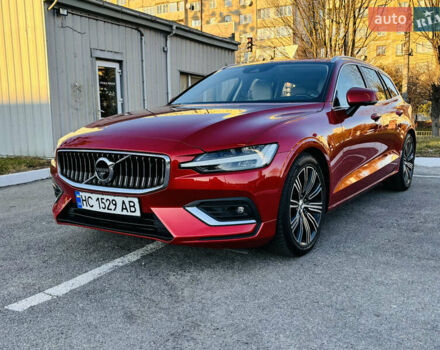 Красный Вольво B60, объемом двигателя 1.97 л и пробегом 177 тыс. км за 28500 $, фото 1 на Automoto.ua