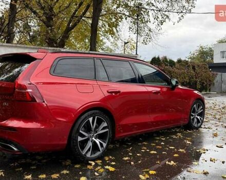 Красный Вольво B60, объемом двигателя 1.97 л и пробегом 62 тыс. км за 32000 $, фото 2 на Automoto.ua