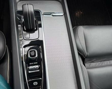 Красный Вольво B60, объемом двигателя 1.97 л и пробегом 62 тыс. км за 32000 $, фото 33 на Automoto.ua