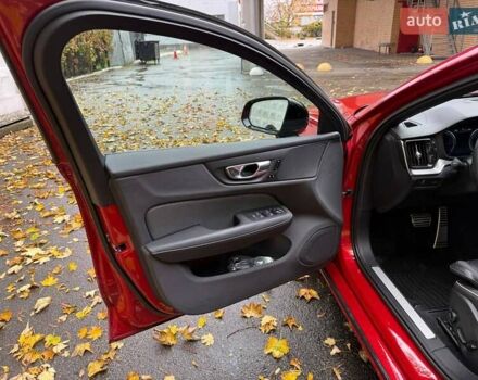 Красный Вольво B60, объемом двигателя 1.97 л и пробегом 62 тыс. км за 32000 $, фото 16 на Automoto.ua