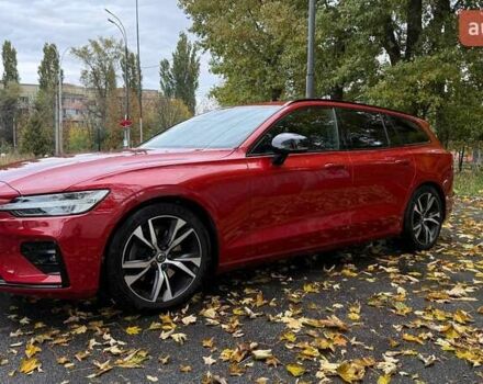 Красный Вольво B60, объемом двигателя 1.97 л и пробегом 62 тыс. км за 32000 $, фото 1 на Automoto.ua