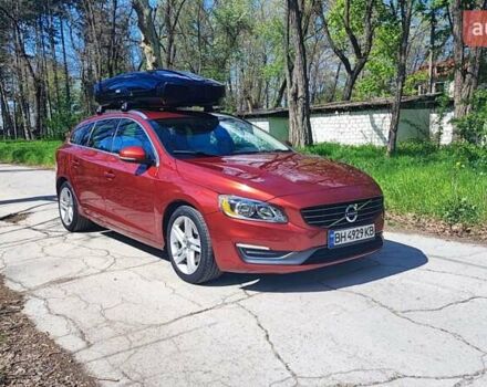 Красный Вольво B60, объемом двигателя 1.97 л и пробегом 190 тыс. км за 11036 $, фото 1 на Automoto.ua