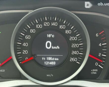 Вольво B60, объемом двигателя 2 л и пробегом 121 тыс. км за 15150 $, фото 21 на Automoto.ua
