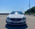 Вольво B60, объемом двигателя 1.6 л и пробегом 220 тыс. км за 11900 $, фото 2 на Automoto.ua