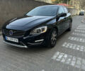 Вольво B60, объемом двигателя 2.4 л и пробегом 320 тыс. км за 15500 $, фото 1 на Automoto.ua