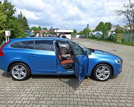 Вольво B60, объемом двигателя 2.4 л и пробегом 294 тыс. км за 15700 $, фото 57 на Automoto.ua