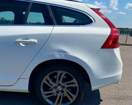 Вольво B60, объемом двигателя 1.6 л и пробегом 220 тыс. км за 11900 $, фото 6 на Automoto.ua