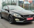 Вольво B60, объемом двигателя 2 л и пробегом 241 тыс. км за 12499 $, фото 1 на Automoto.ua