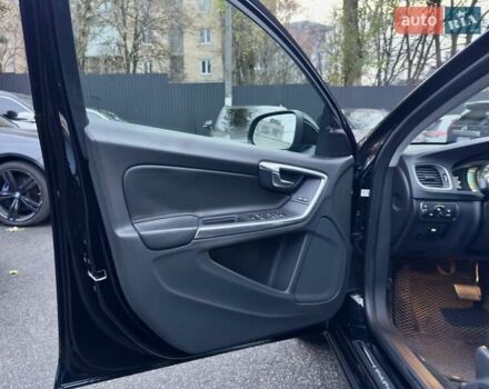 Вольво B60, об'ємом двигуна 1.97 л та пробігом 152 тис. км за 12000 $, фото 11 на Automoto.ua