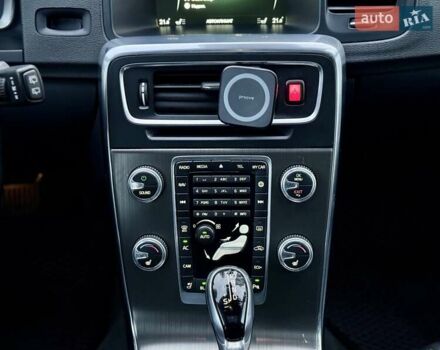 Вольво B60, об'ємом двигуна 1.97 л та пробігом 152 тис. км за 12000 $, фото 23 на Automoto.ua