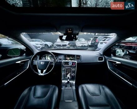 Вольво B60, об'ємом двигуна 1.97 л та пробігом 152 тис. км за 12000 $, фото 18 на Automoto.ua