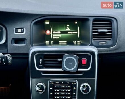 Вольво B60, об'ємом двигуна 1.97 л та пробігом 152 тис. км за 12000 $, фото 24 на Automoto.ua