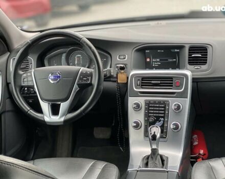 Вольво B60, объемом двигателя 2 л и пробегом 148 тыс. км за 13950 $, фото 21 на Automoto.ua