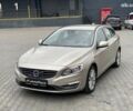 Вольво B60, объемом двигателя 2 л и пробегом 148 тыс. км за 13950 $, фото 2 на Automoto.ua