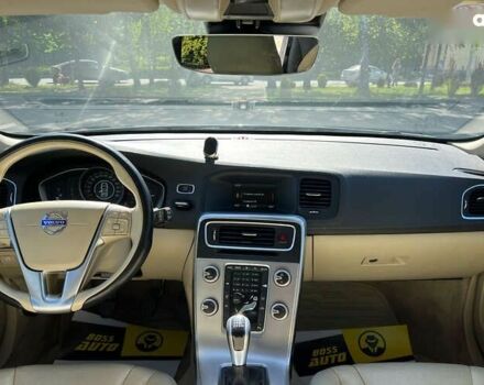 Вольво B60, об'ємом двигуна 2 л та пробігом 261 тис. км за 14650 $, фото 10 на Automoto.ua