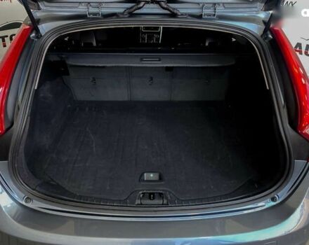 Вольво B60, объемом двигателя 0 л и пробегом 207 тыс. км за 16950 $, фото 4 на Automoto.ua