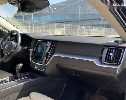 Вольво B60 2019 в Львове на Automoto.ua Вольво B60, объемом двигателя 2 л и пробегом 189 тыс. км за 24190 $, фото 17 на Automoto.ua