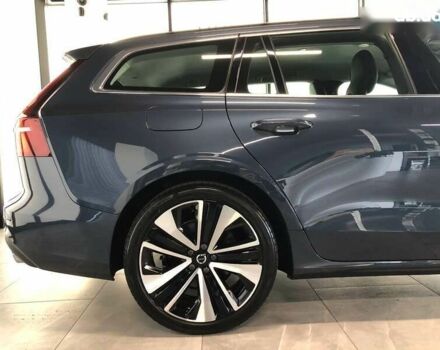 Вольво B60 2021 в Львове на Automoto.ua Вольво B60, объемом двигателя 2 л и пробегом 52 тыс. км за 25800 $, фото 5 на Automoto.ua