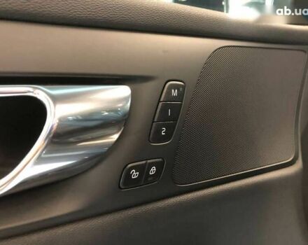Вольво B60 2021 в Львове на Automoto.ua Вольво B60, объемом двигателя 2 л и пробегом 52 тыс. км за 25800 $, фото 20 на Automoto.ua
