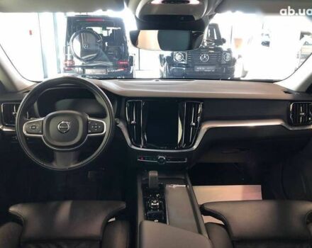 Вольво B60 2021 в Львове на Automoto.ua Вольво B60, объемом двигателя 2 л и пробегом 52 тыс. км за 25800 $, фото 16 на Automoto.ua