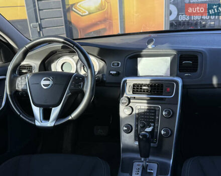 Сірий Вольво B60, об'ємом двигуна 2 л та пробігом 255 тис. км за 10700 $, фото 32 на Automoto.ua