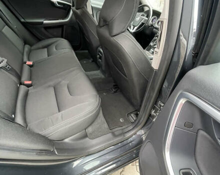 Серый Вольво B60, объемом двигателя 1.98 л и пробегом 254 тыс. км за 10499 $, фото 28 на Automoto.ua