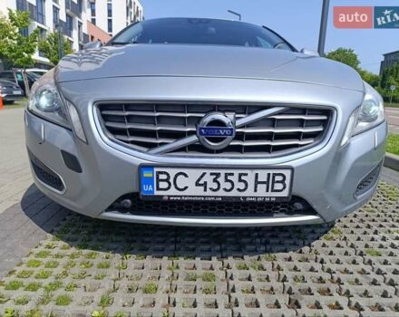 Серый Вольво B60, объемом двигателя 1.56 л и пробегом 212 тыс. км за 9900 $, фото 39 на Automoto.ua