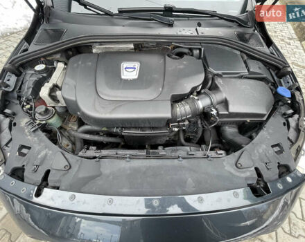 Серый Вольво B60, объемом двигателя 1.98 л и пробегом 254 тыс. км за 10499 $, фото 37 на Automoto.ua