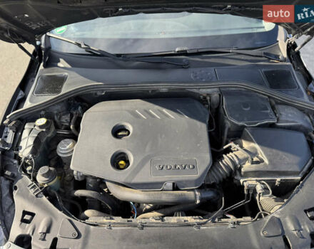 Сірий Вольво B60, об'ємом двигуна 1.56 л та пробігом 271 тис. км за 10300 $, фото 18 на Automoto.ua
