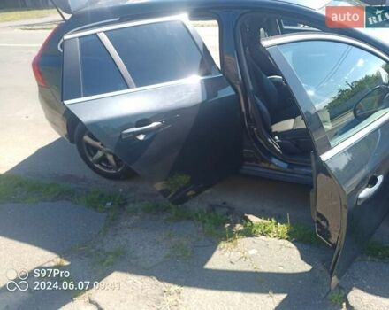 Серый Вольво B60, объемом двигателя 1.98 л и пробегом 450 тыс. км за 8500 $, фото 9 на Automoto.ua